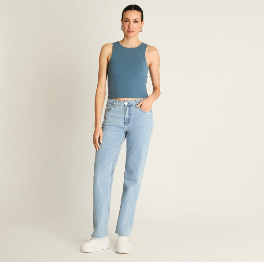 JEANS CELESTE CORTE SEMI FLARE